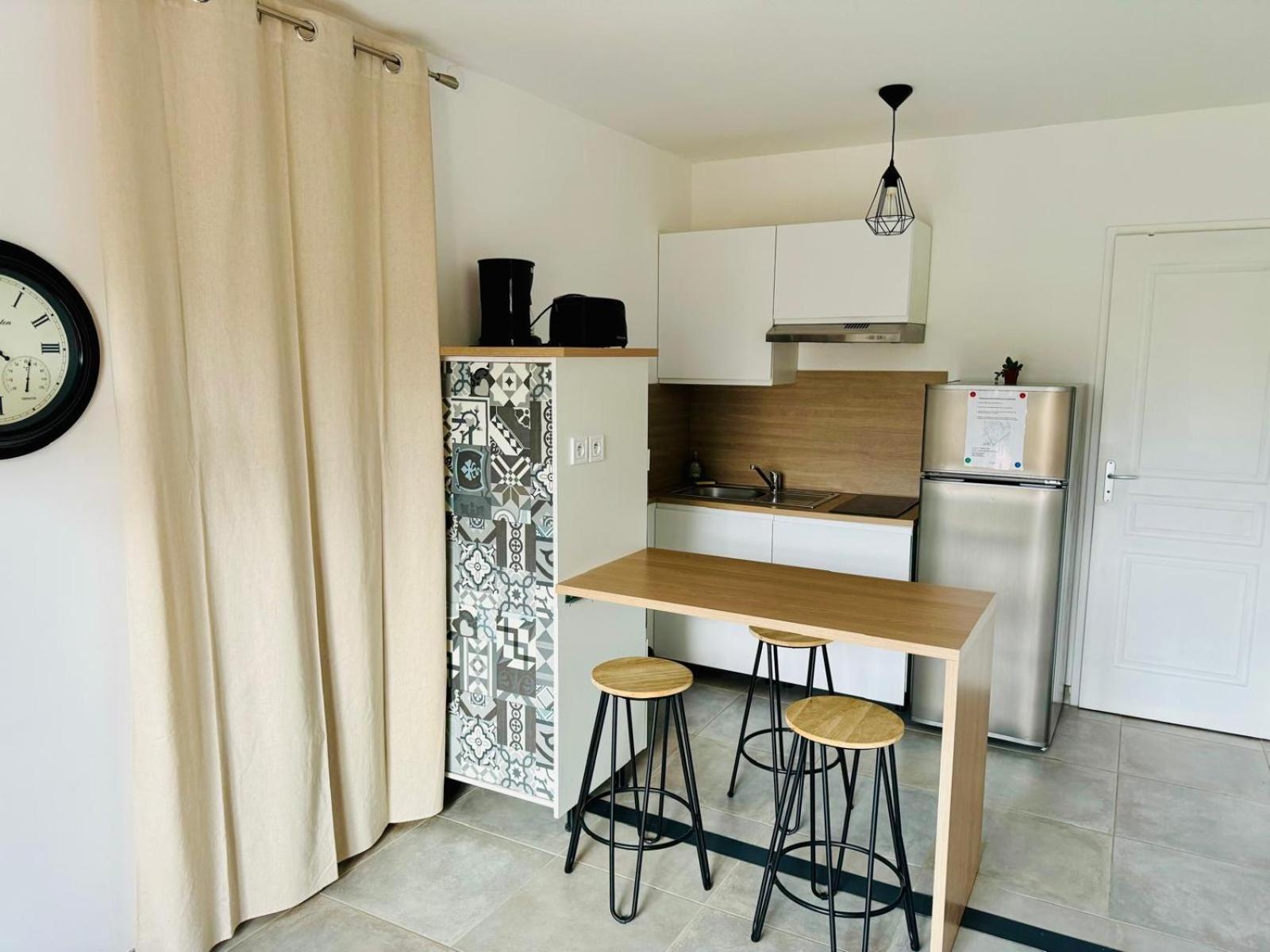 Studio Avec Exterieur Ombrage Saint-Marcel-lès-Valence Kültér fotó